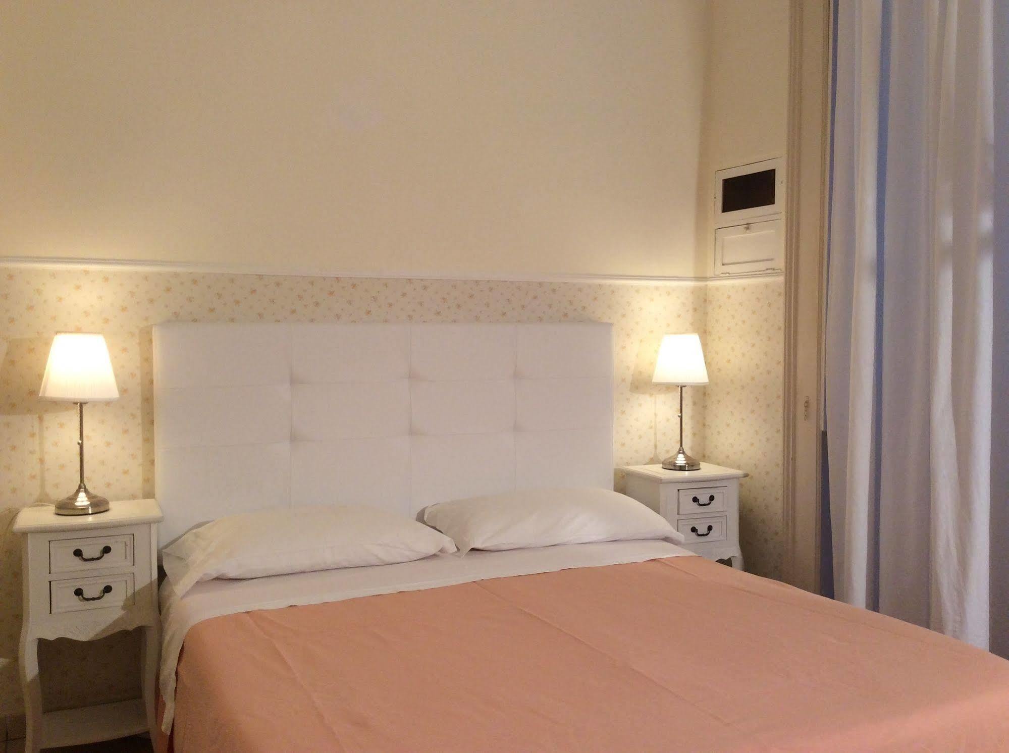 B&B Diana Сиракузы Экстерьер фото